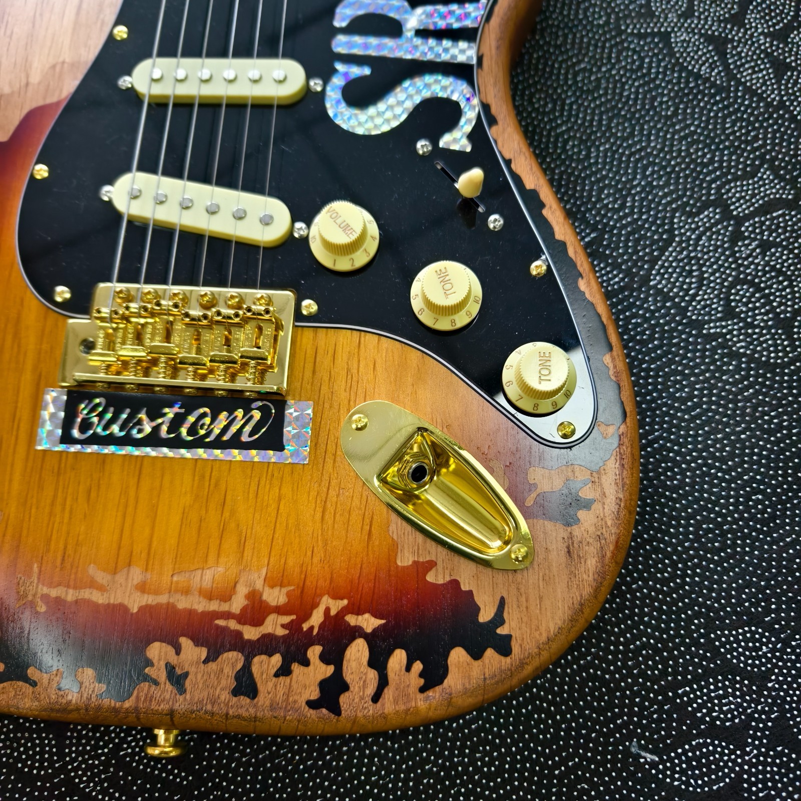 SRV Custom ST Style Electric Guitar Sunburst Distressed Body Gold Hardware