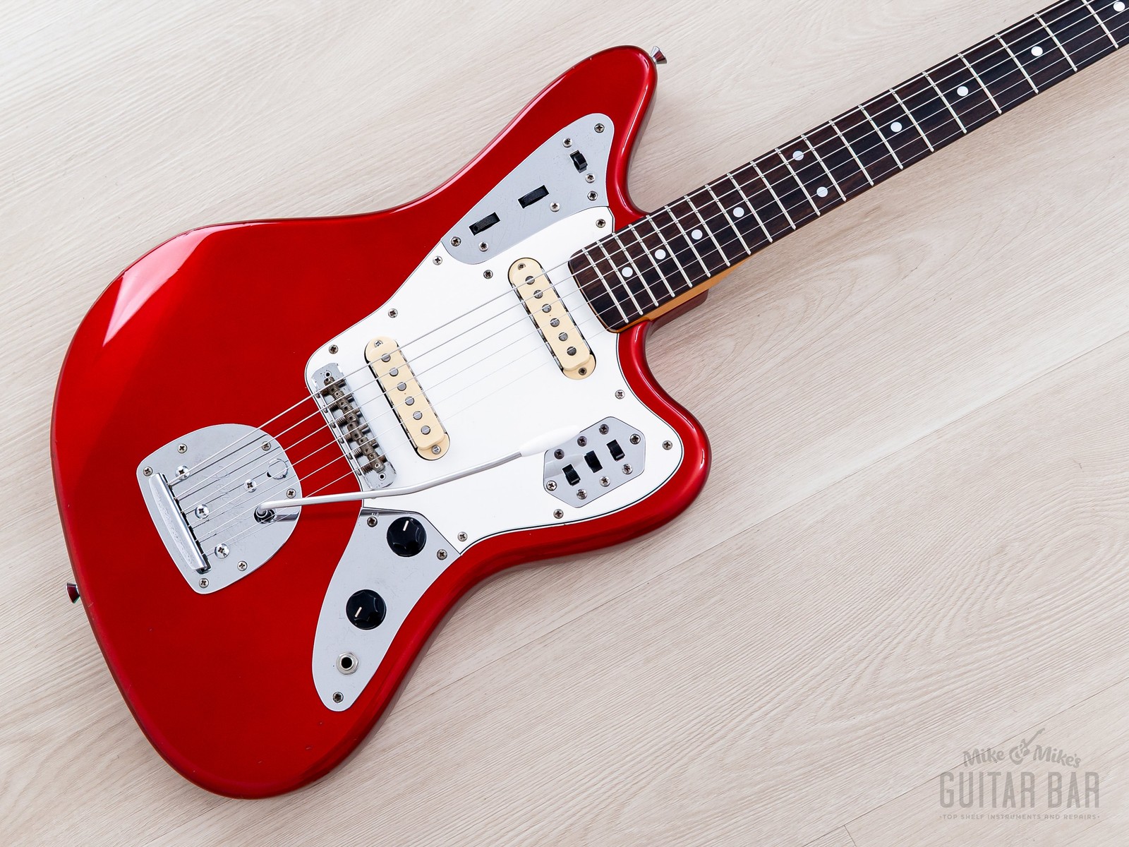 1999 Fender Jaguar ’62 Vintage Reissue JG66-85 Candy Apple Red + Headstock, CIJ
