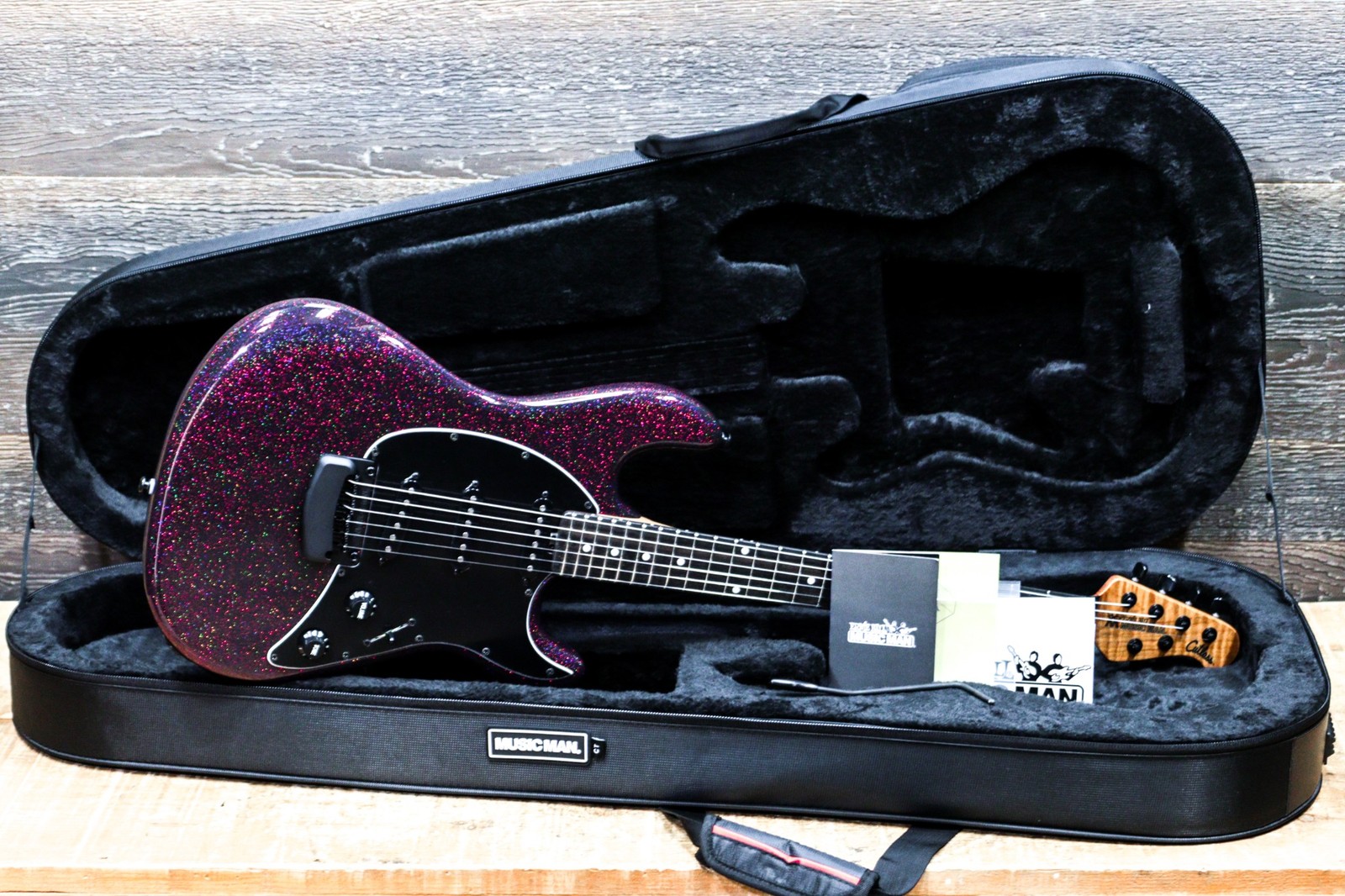 Ernie Ball Music Man Cutlass HT Dark Rainbow Ebony Fingerboard El. Guitar w/Case