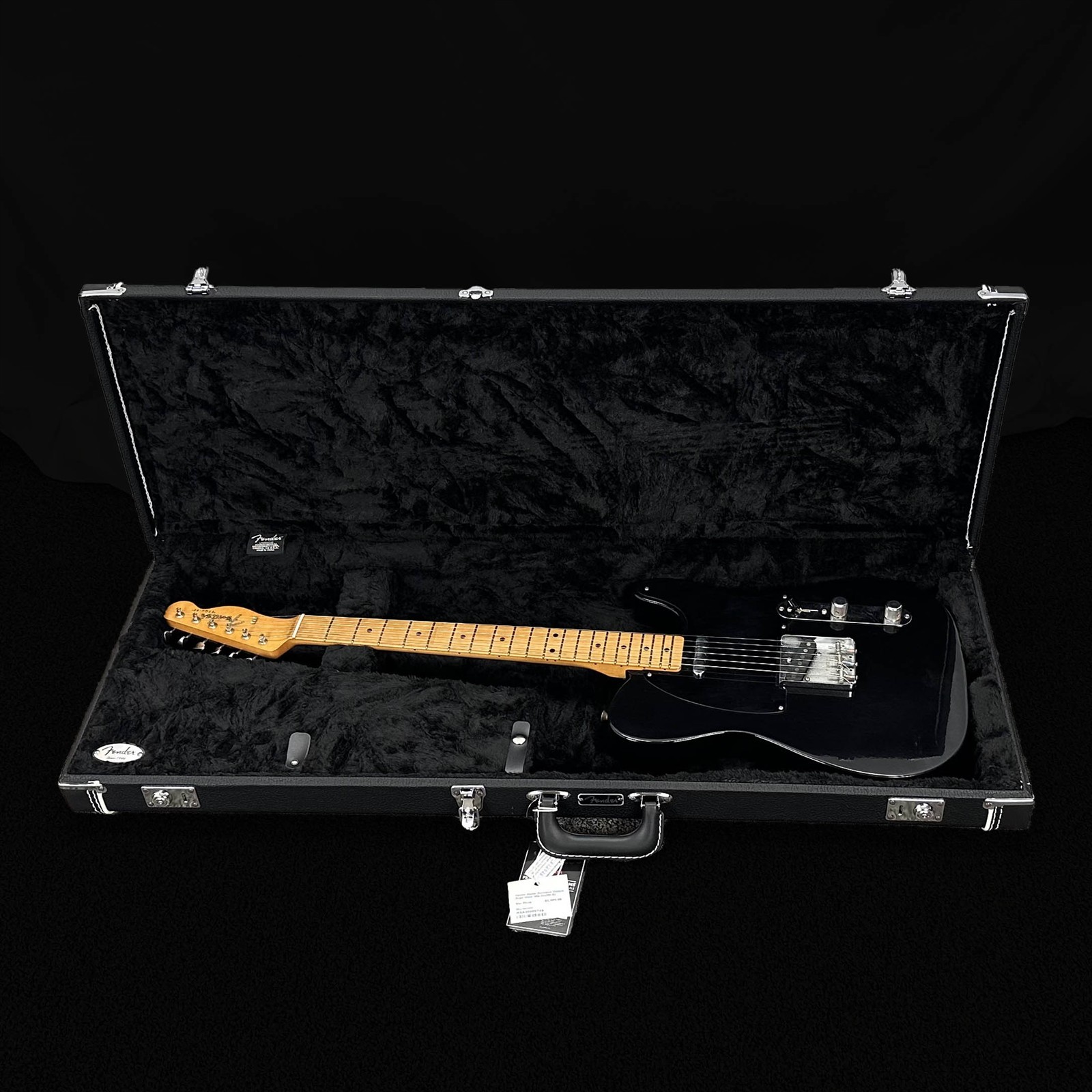 Fender Dealer Exclusive Vintera Road Worn ’60s Double Esquire, Black, Hardshell