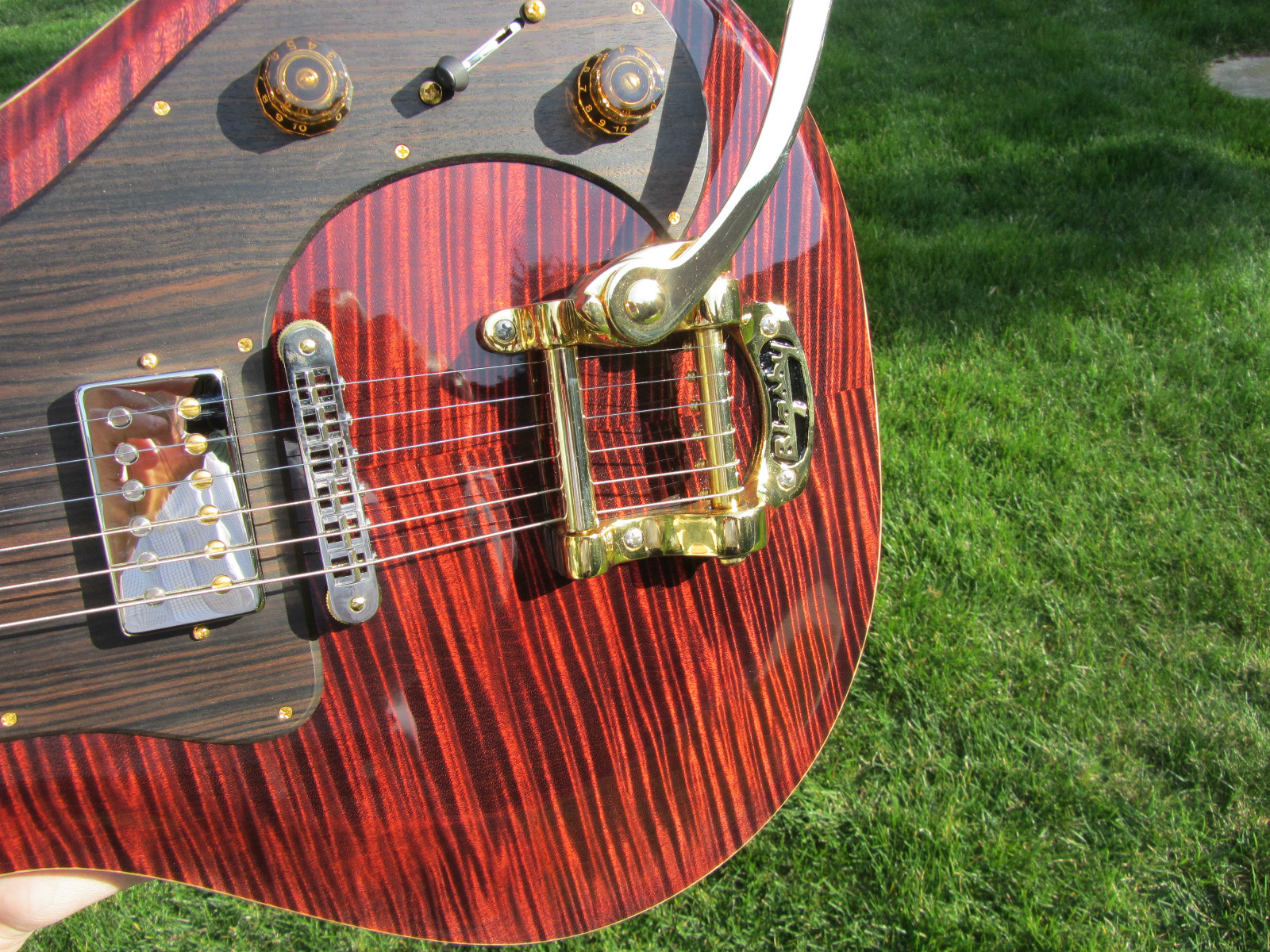 Prs Private Stock Rare Starla Macassar Ebony Faded Fire Red Bigsby Knaggs 2008