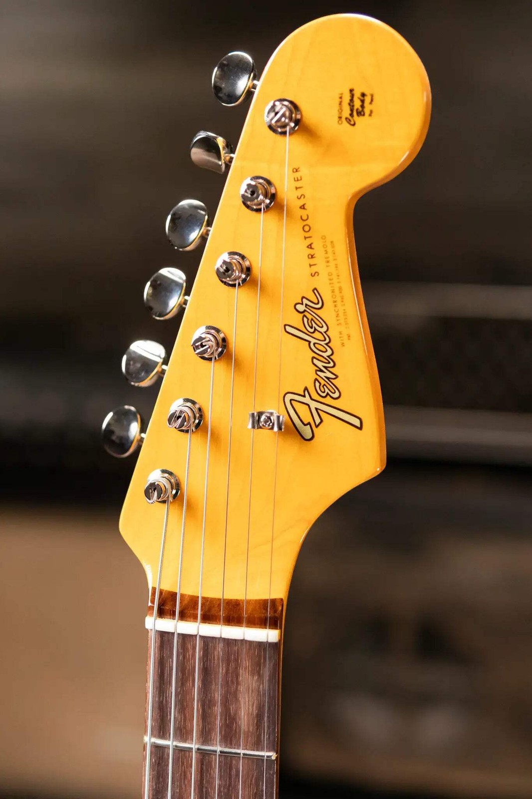 Fender American Vintage II 1965 Stratocaster, Round-Lam Rosewood Fingerboard – S