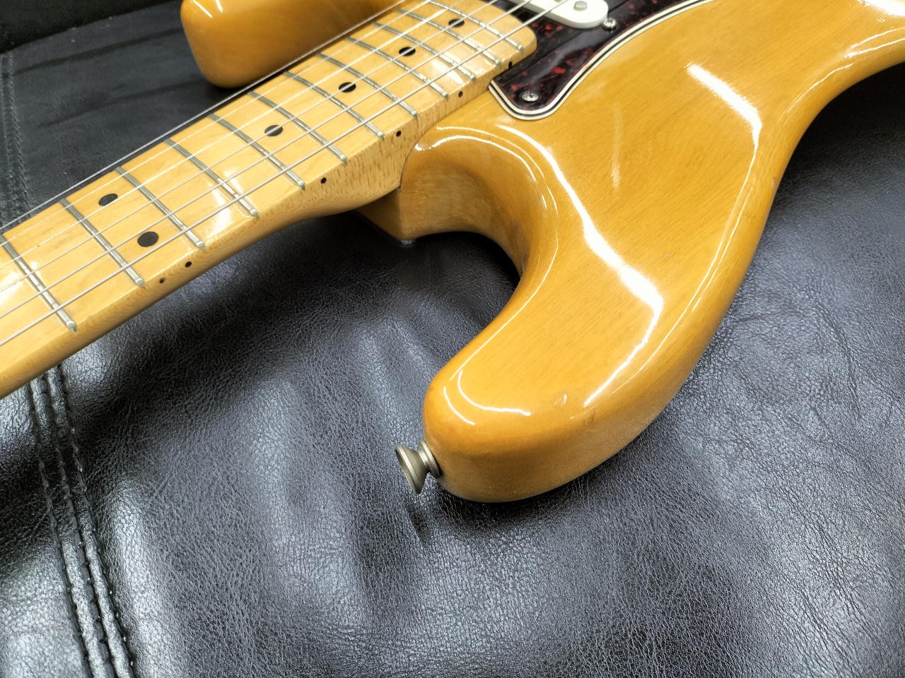 Greco SE600 Stratocaster Electric Guitar Natural Maple Soft Case Preowned Japan