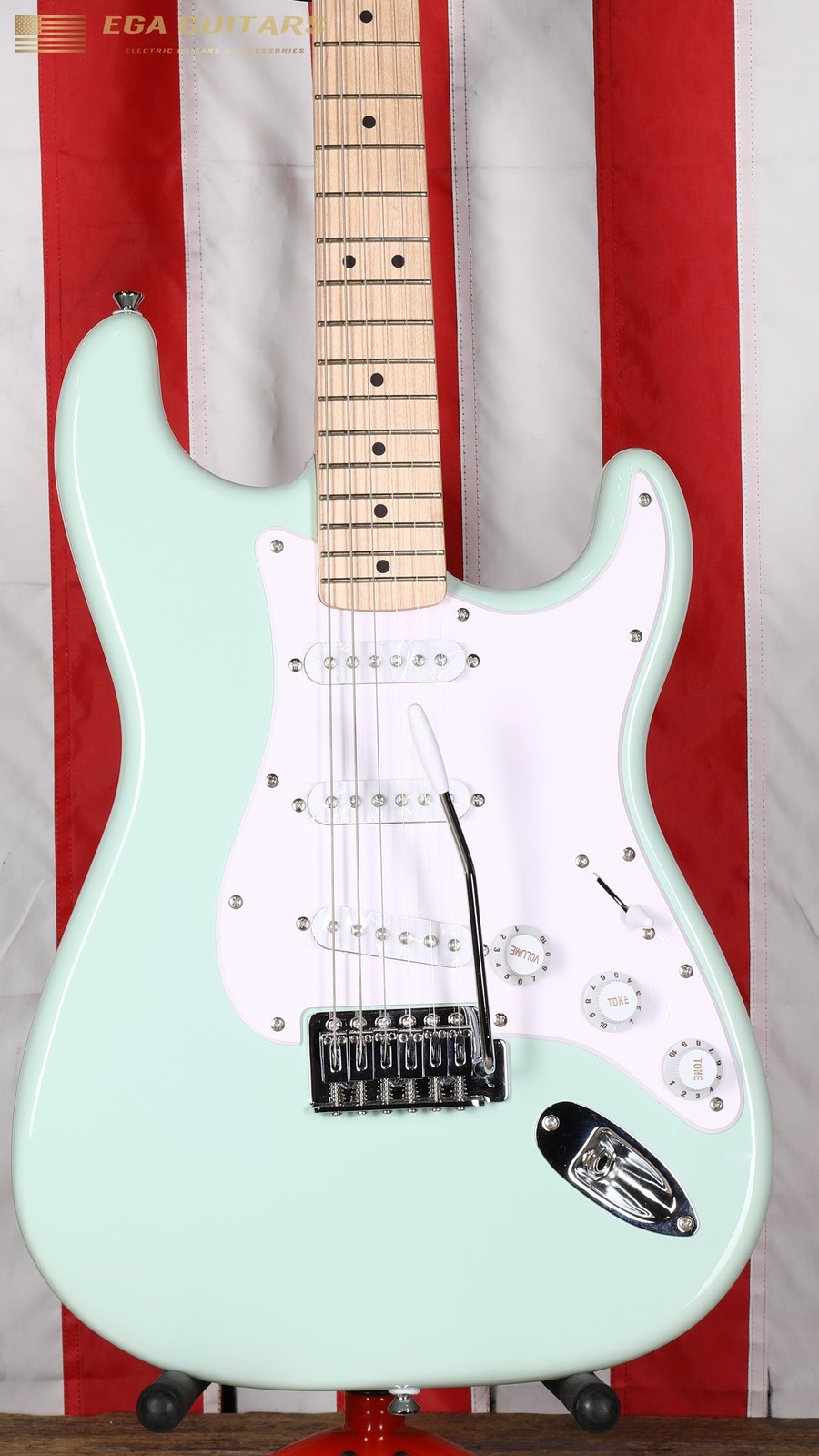 Squier FSR Sonic Stratocaster – Surf Green