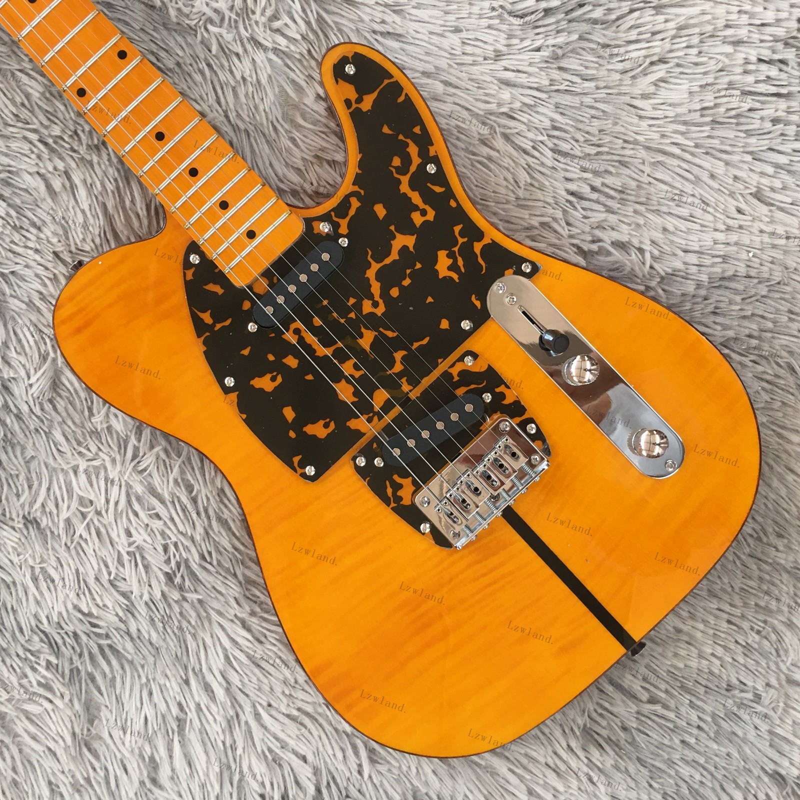 Ledux Mad Cat Solid Body Electric Guitar Flamed Maple Top Tremolo Bridge Yellow
