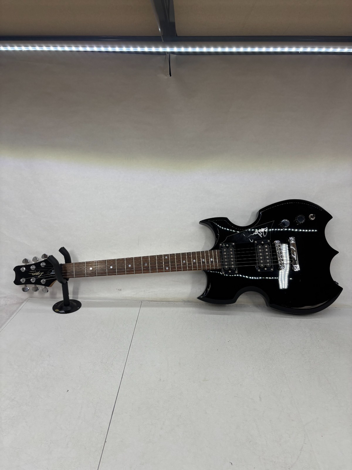 Signed Lyon by Washburn PAUL STANLEY Design Black Electric Guitar with Case