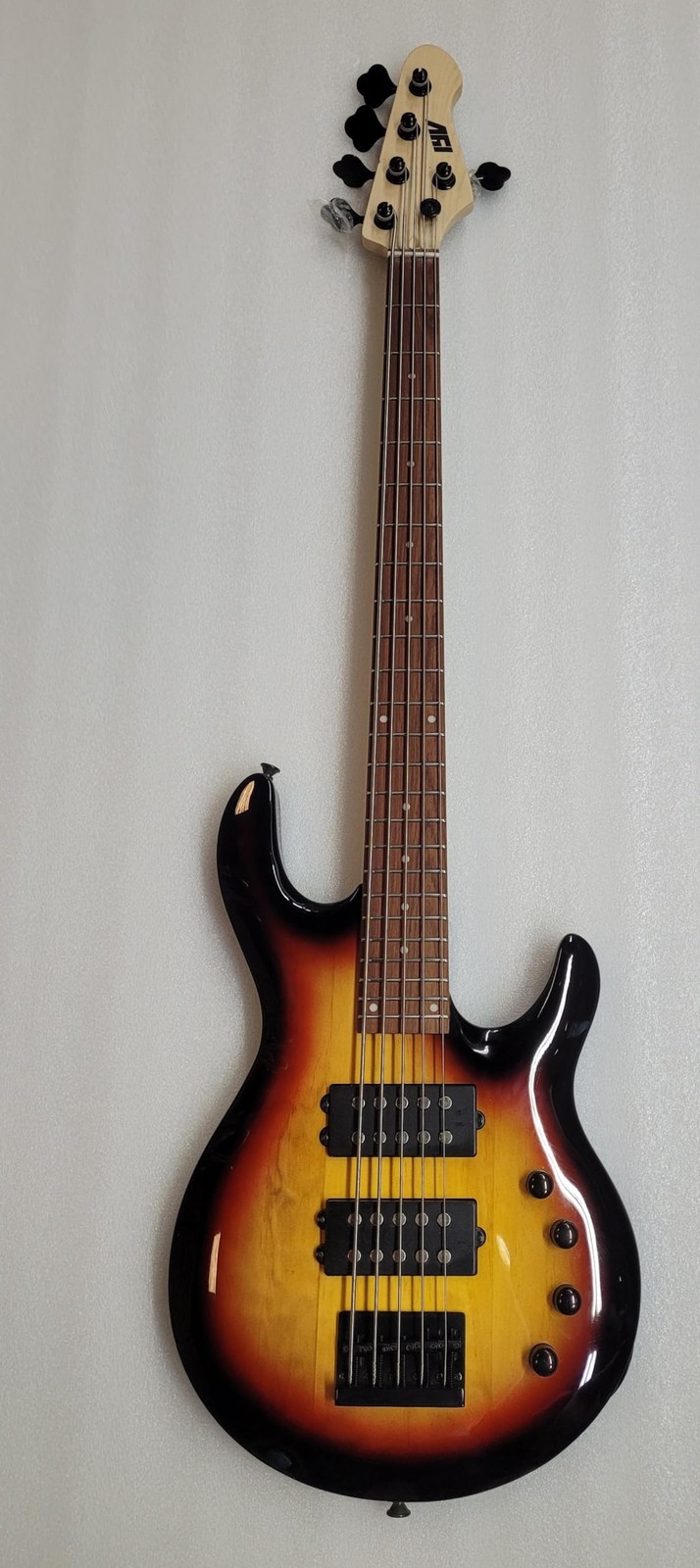 IYV IMM-305A 5 String Electric Bass, Right Full size, Sunburst