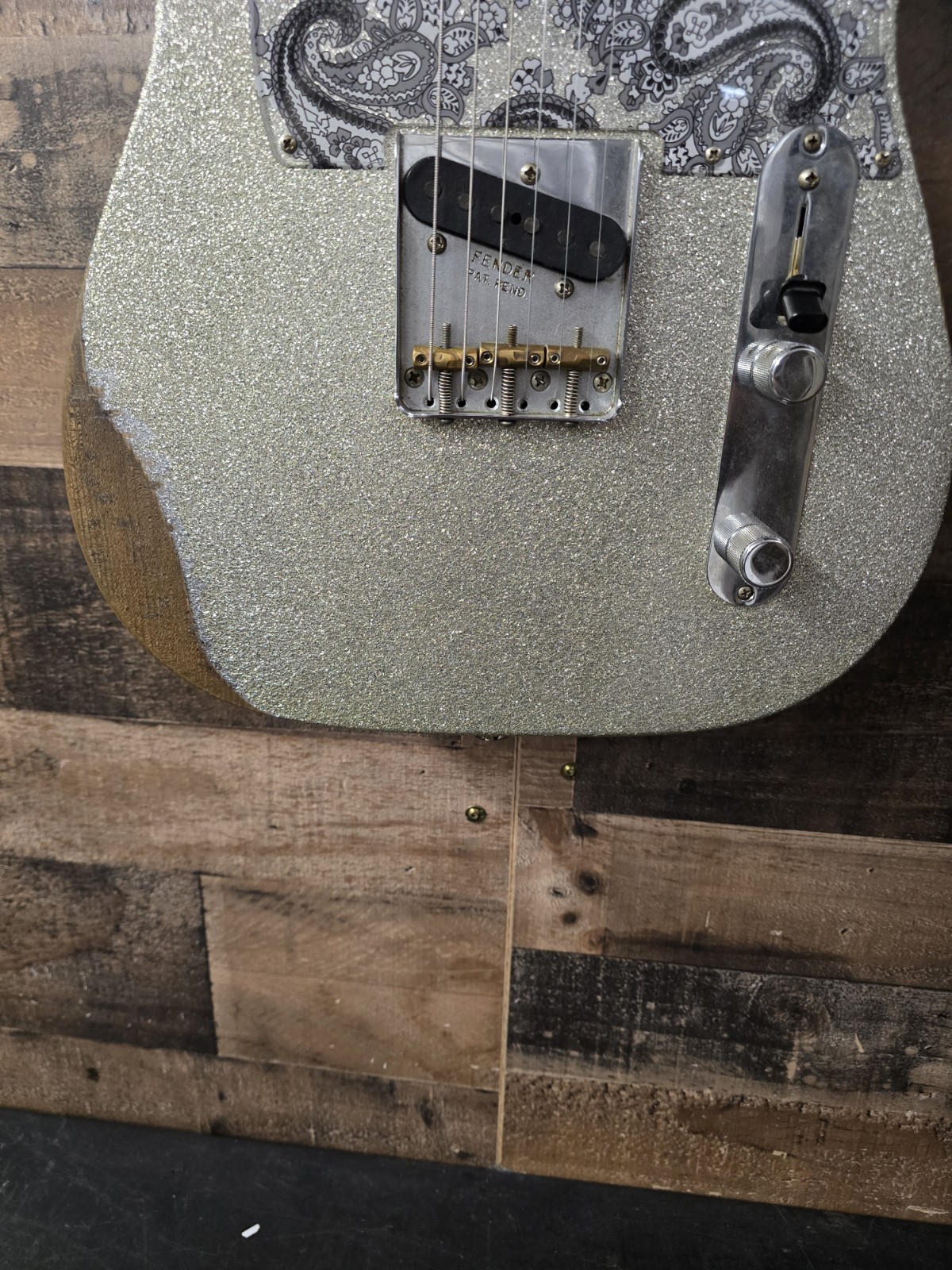 2017 Fender Brad Paisley Road Worn Telecaster Maple Silver Sparkle Guitar W/ Bag