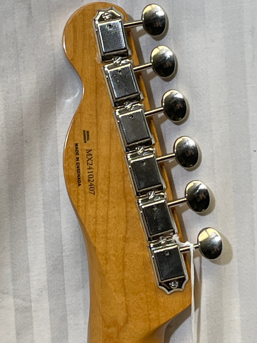 C-Stock Fender Vintera II 50s Nocaster – Blackguard Blonde w/ Maple FB