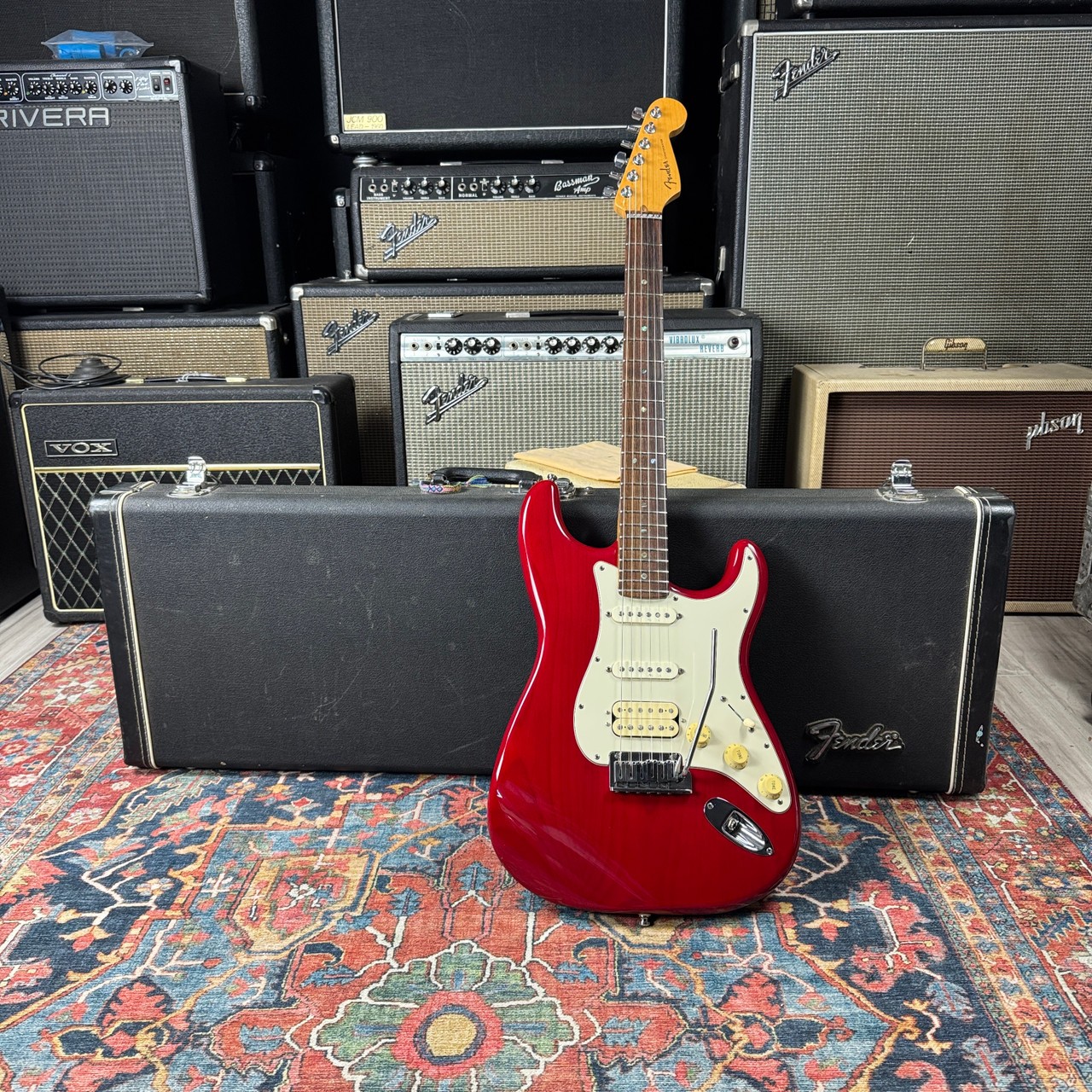 1998 Fender American Deluxe HSS Stratocaster w/Roller Nut & HSC