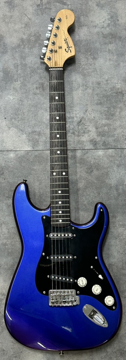 Squier Stratocaster Affinity Series 6-String Electric Guitar (PD1125101)