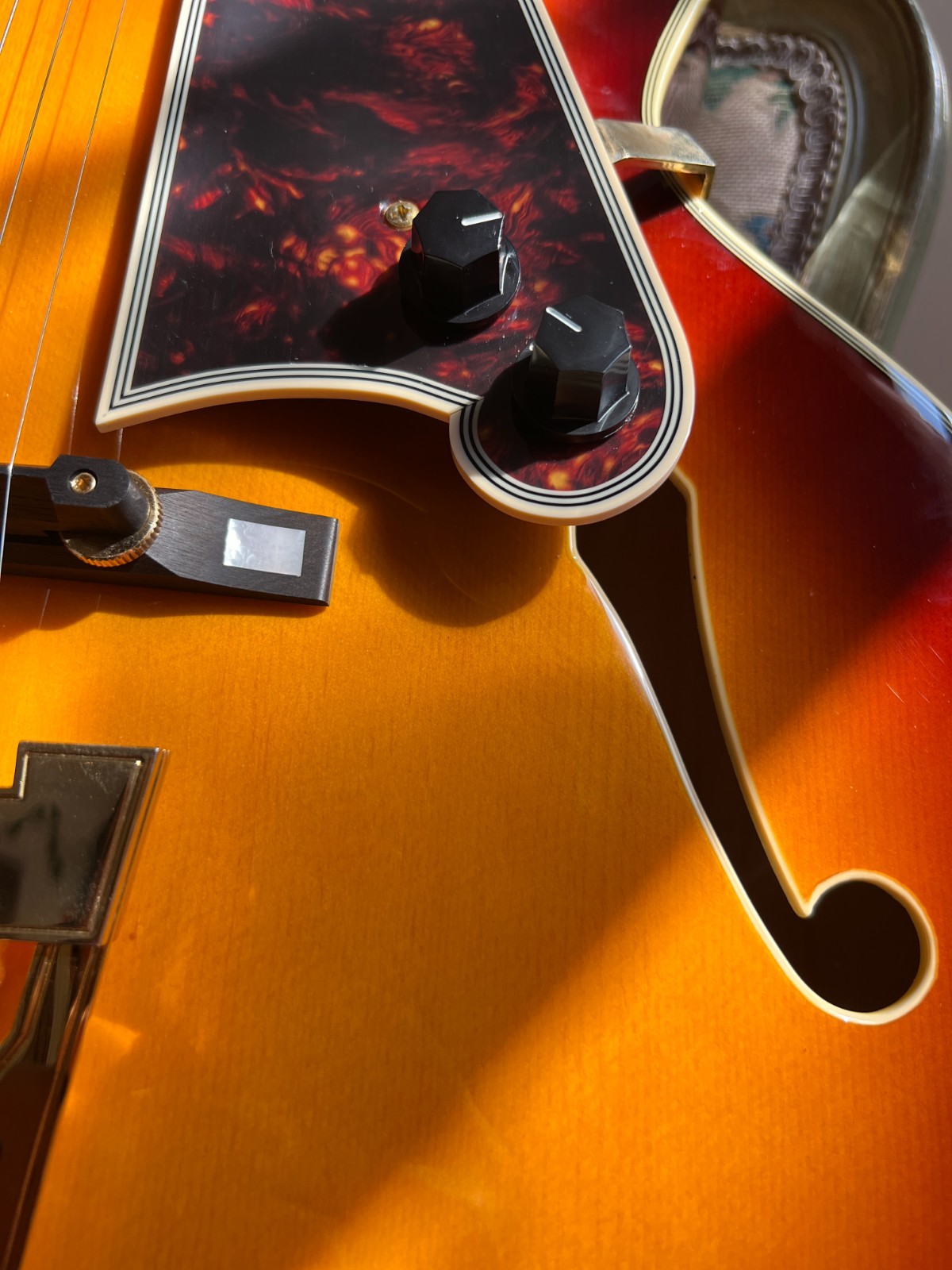 D’Angelico Excel Style B 2020 – Dark Iced Tea Burst