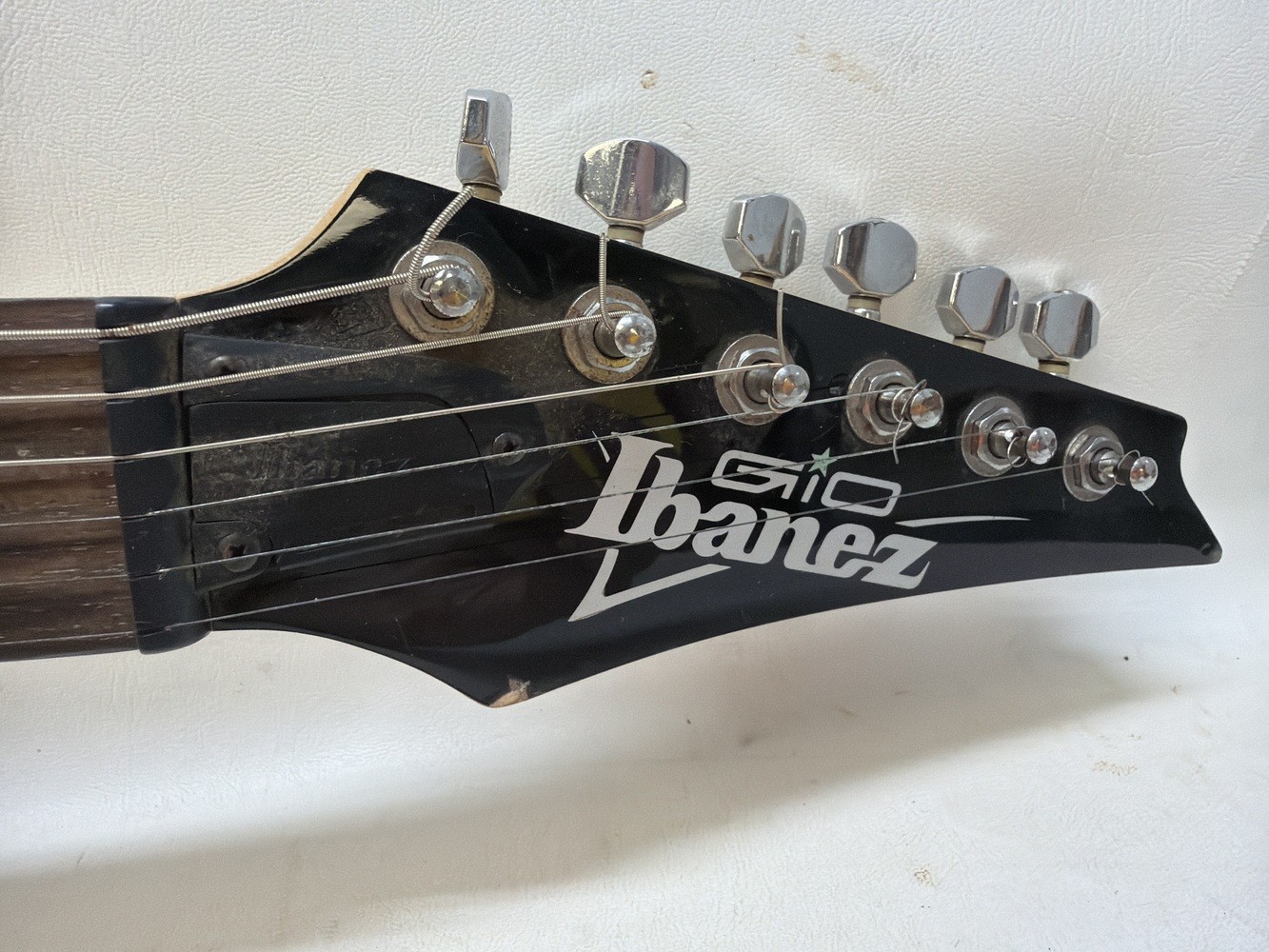IBANEZ GIO electric guitar