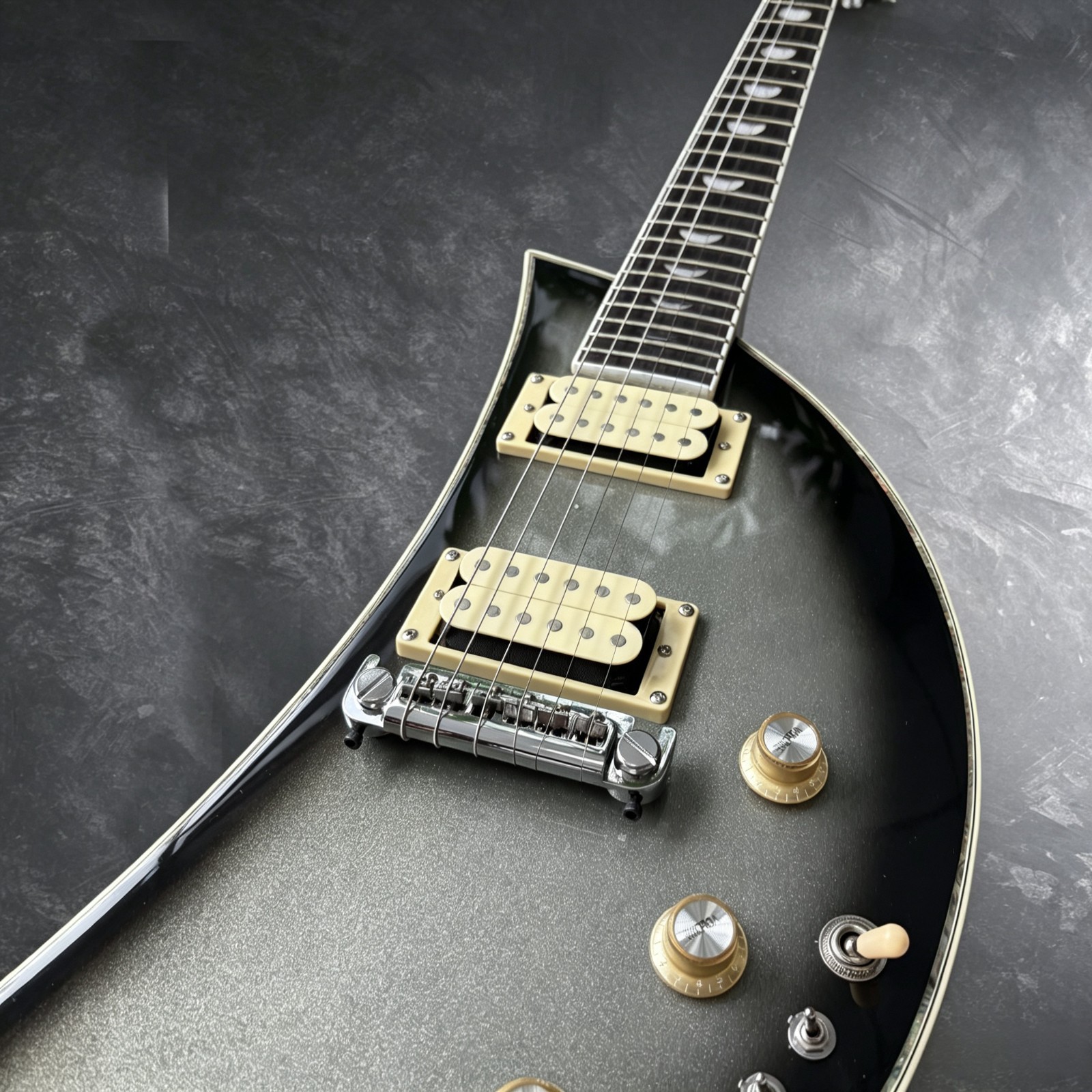 Ship US Custom Moon VB Electric Guitar Rosewood Fingerboard Crescent inlay