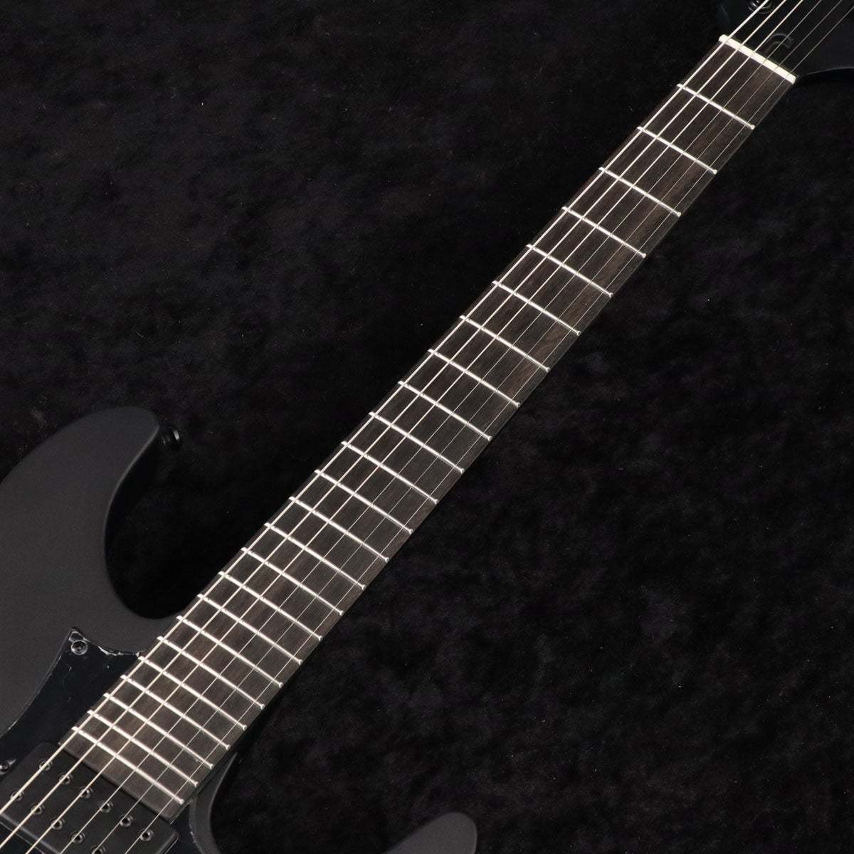 Ibanez AZ41B1-BKF Black Flat IRON LABEL 3.09kg