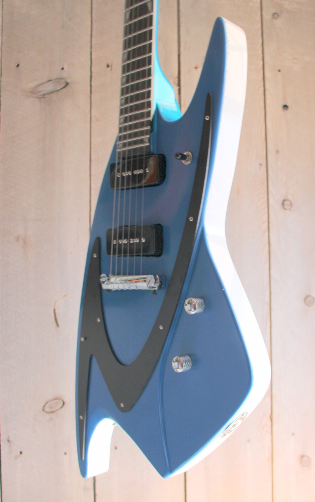 TRIBUTE JBD400 Custom P90 one off guitar 2023