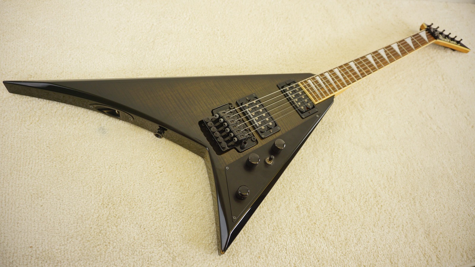 Jackson RR3 Rhoads Japan Transparent Black Flame w/ Floyd Rose & Seymour Duncan