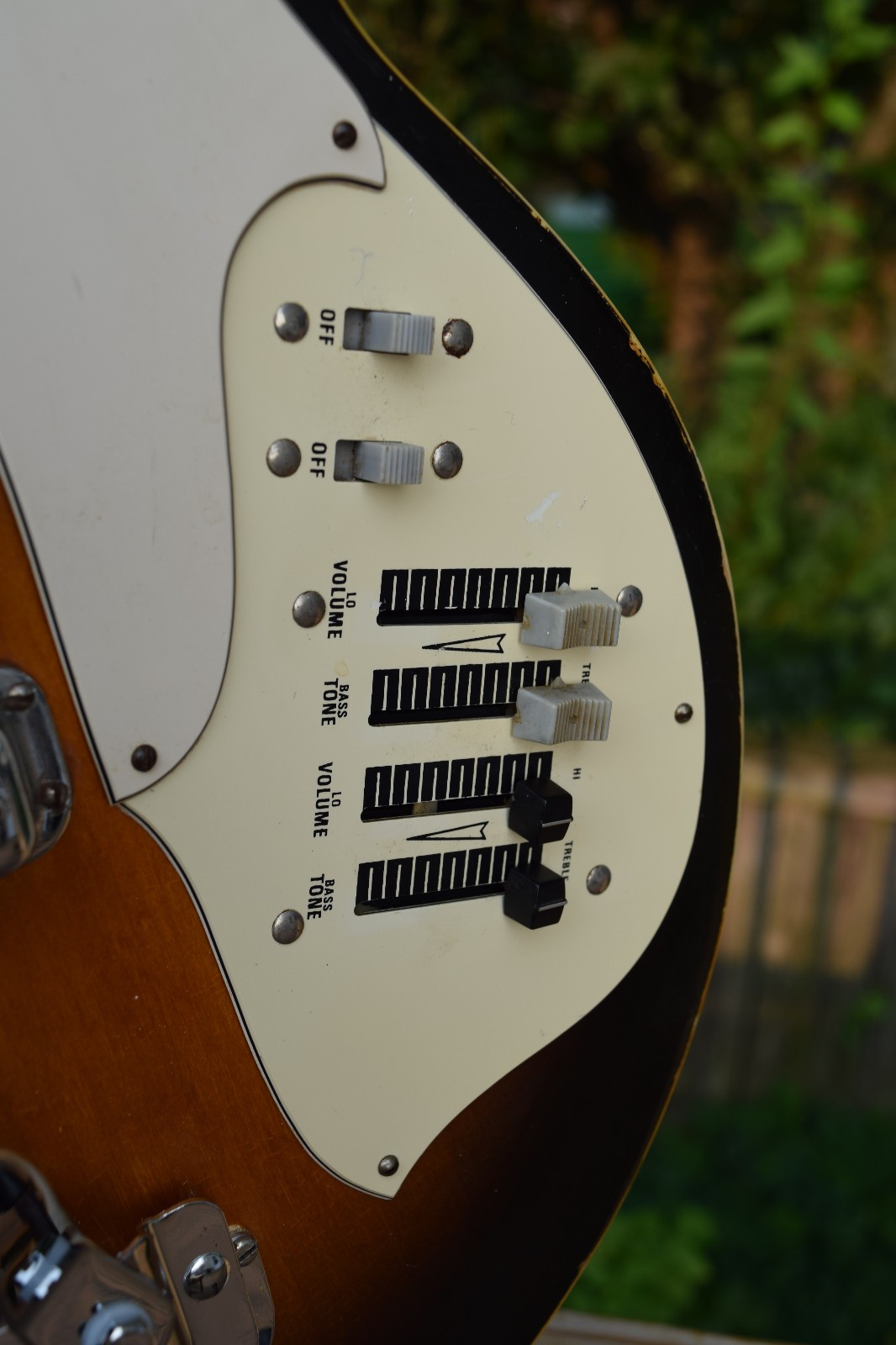 1969 Harmony H82 Rebel Electric Guitar – Very Clean – Made in USA