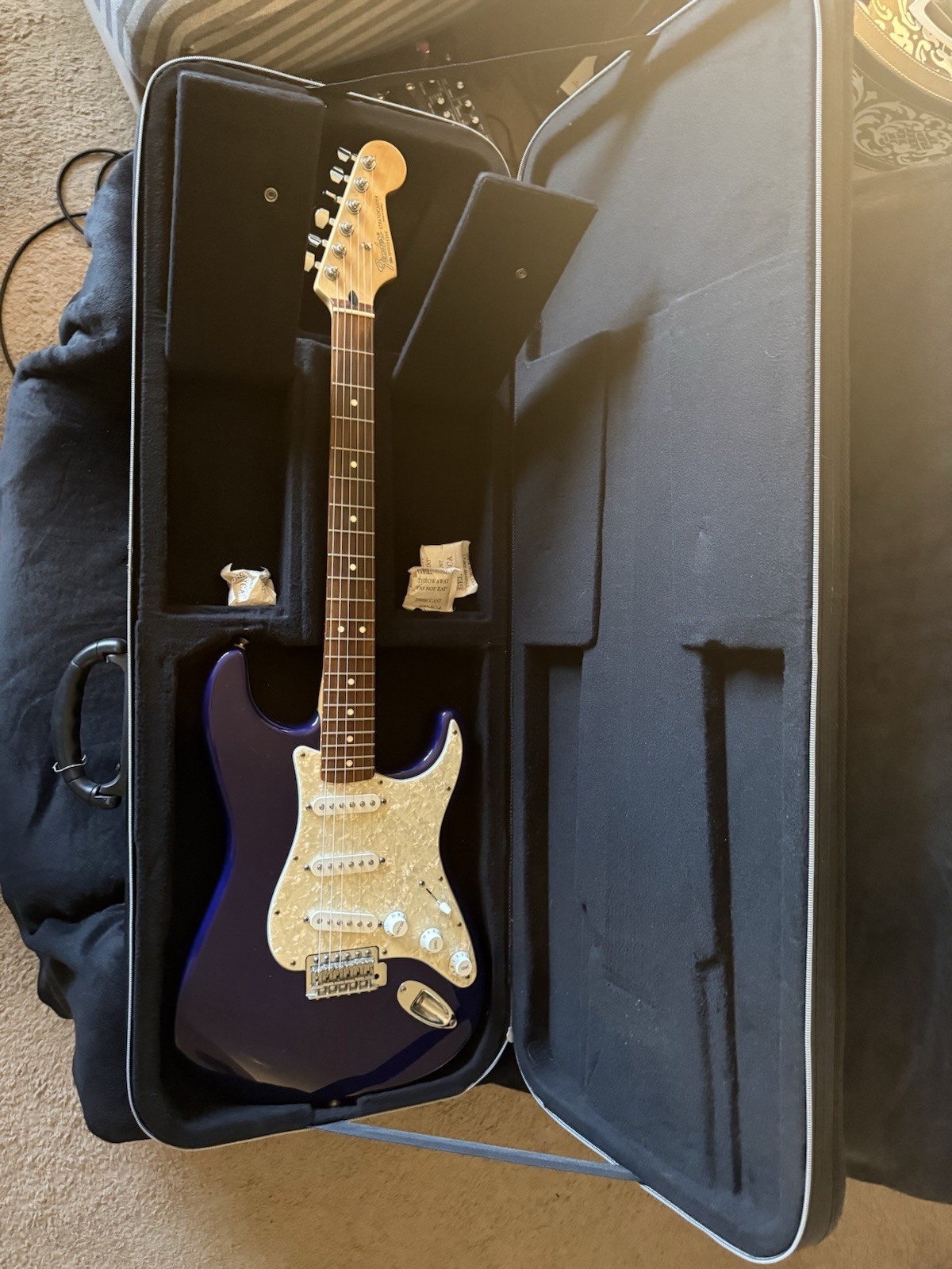 2000 Mexican Standard Strat *Excellent Condition* Can provide more photos
