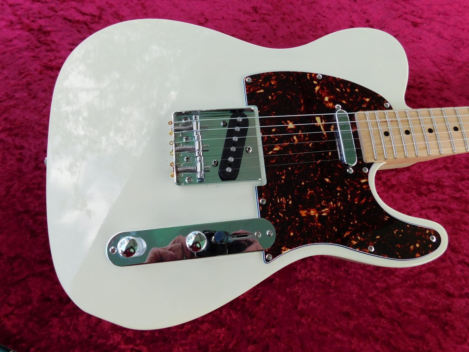 LYX Pro Tele, Squier Affinity Pickups, Pickguard,Capacitor Upgrade, Only 6lbs!