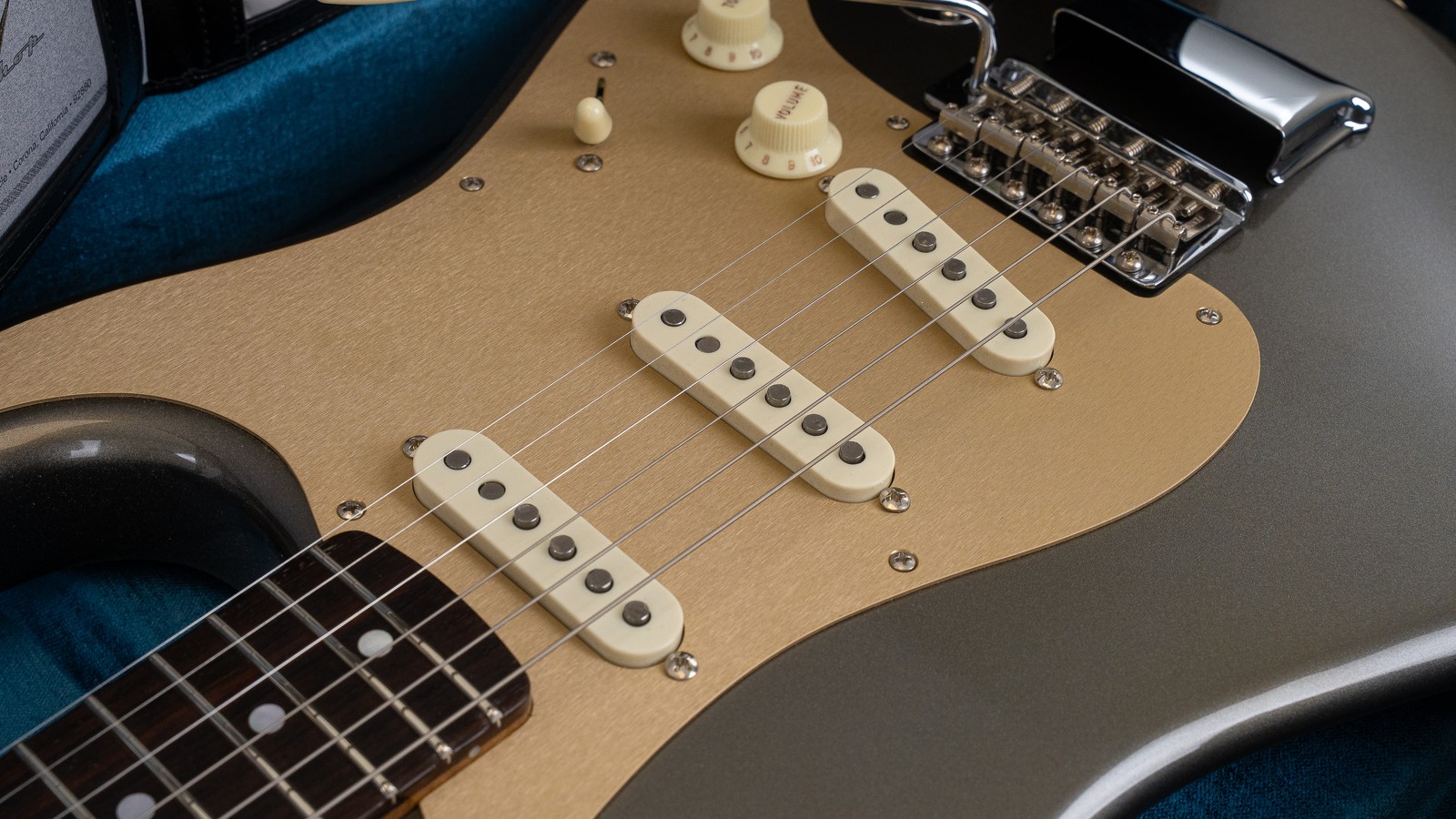 Fender Custom Shop Roasted Stratocaster Special NOS Limited Edition Electric Gui