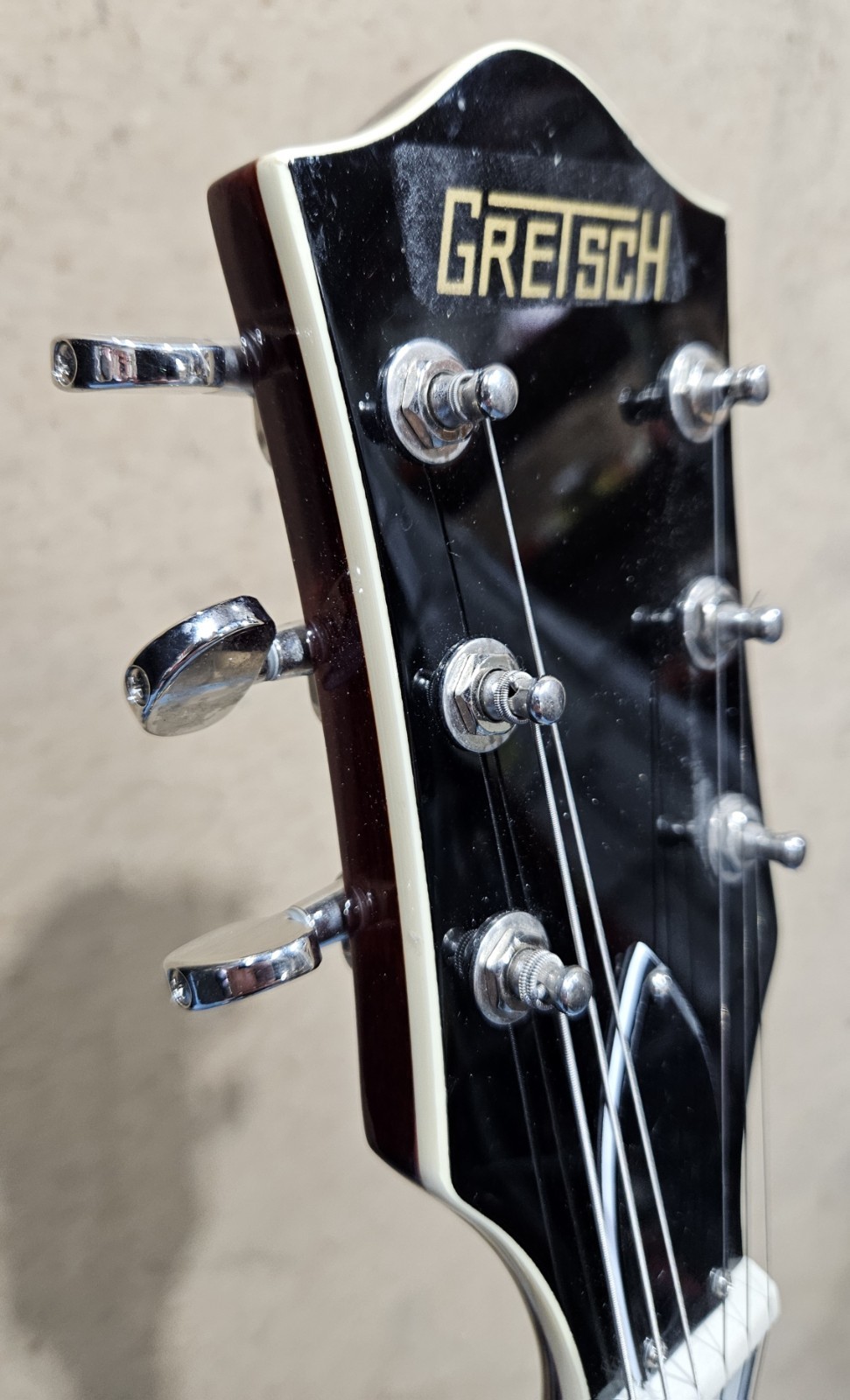 Gretsch G2420T/WLNT Streamliner Single-Cutaway Hollowbody Electric Guitar