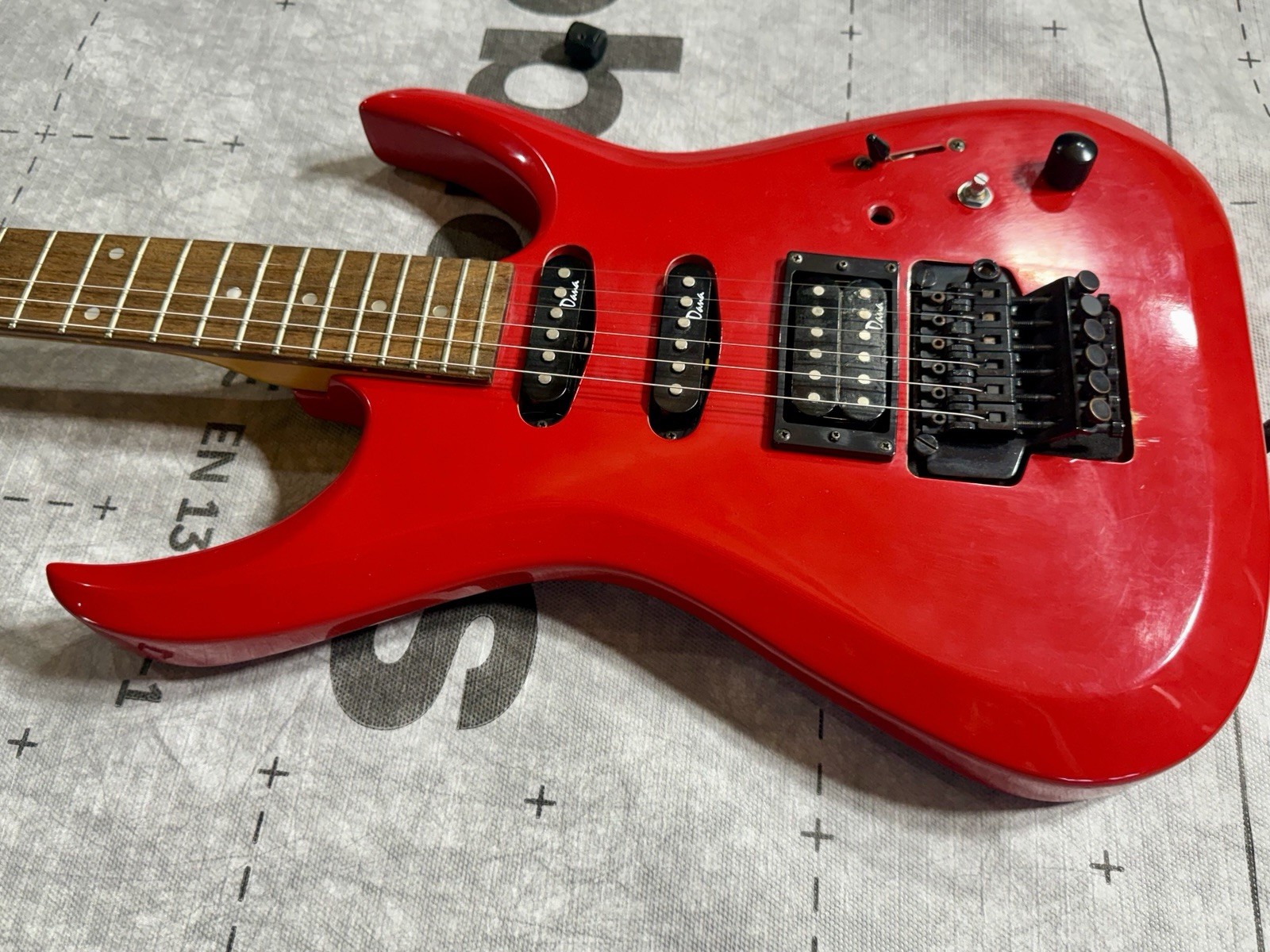 KILLER SHREDDER 1991 Alvarez Dana II w/Floyd Rose – Ferrari Red!!