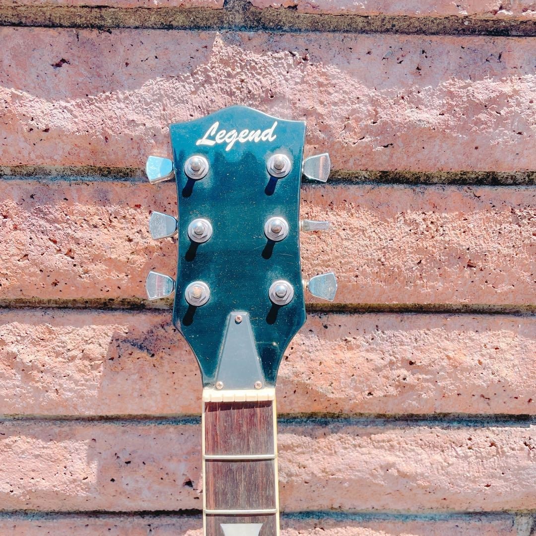 Legend electric guitar black Les Paul Bocchi the Rock