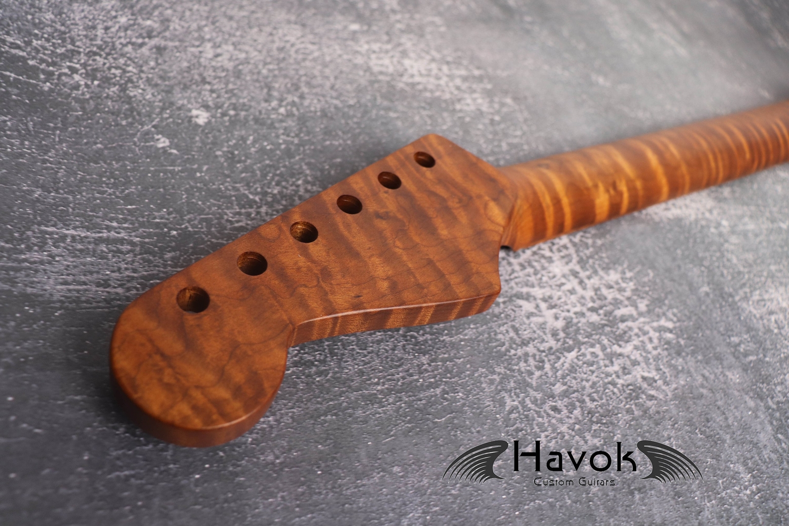 S type Spoke Wheel Roasted Flame Maple Neck, Stainless Steel Frets