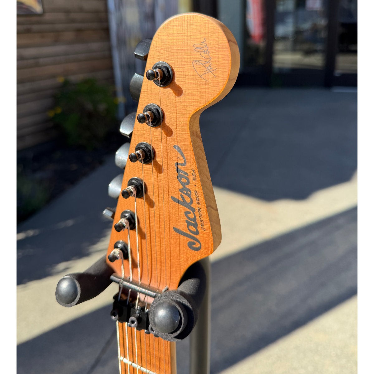 Jackson Custom Shop USA #508 Hand-Selected Bananas At Large Exclusive Special