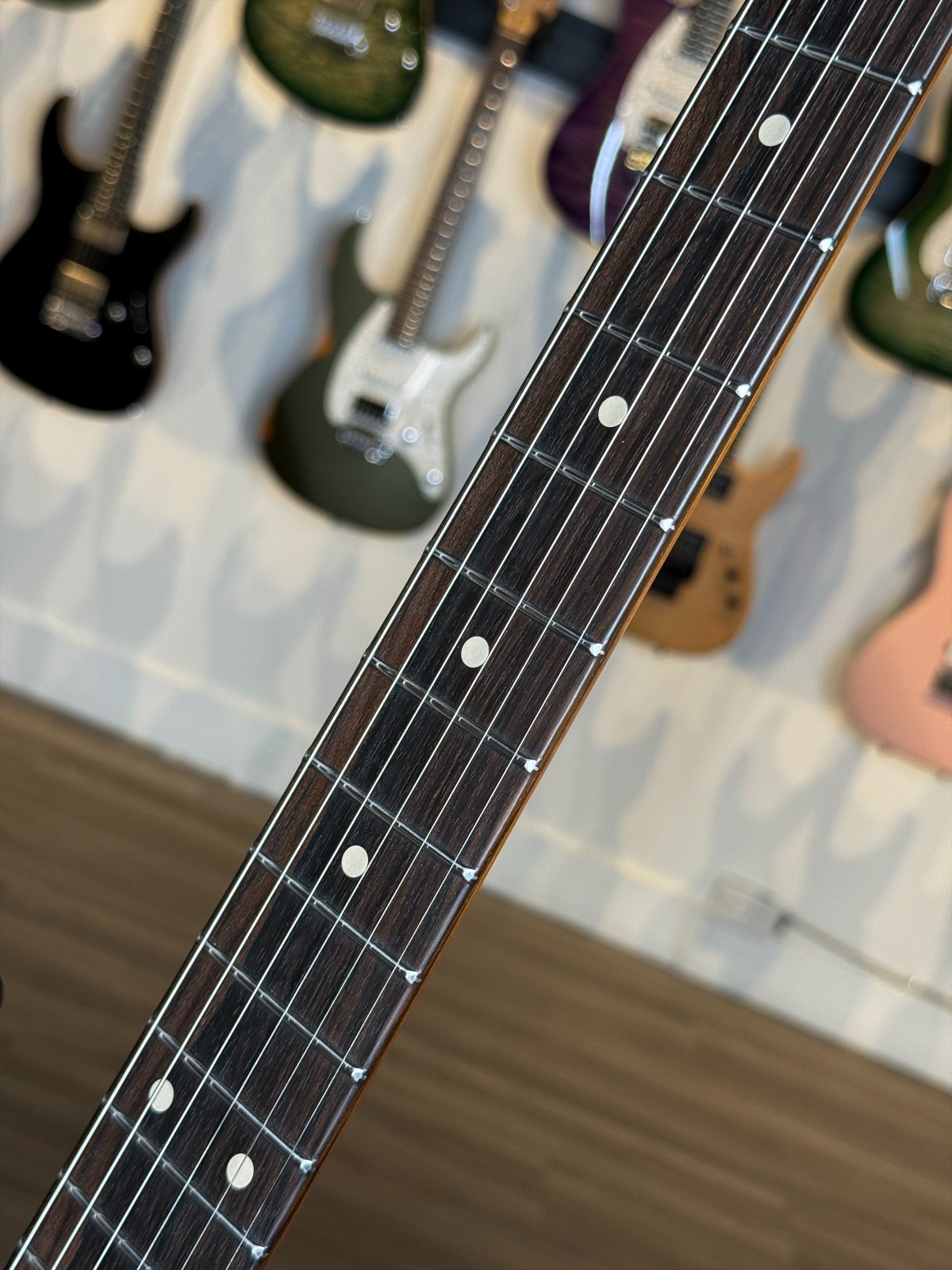 Tom Anderson Drop Top – Walnut (Special Selection Top)- Custom Shop Super Strat