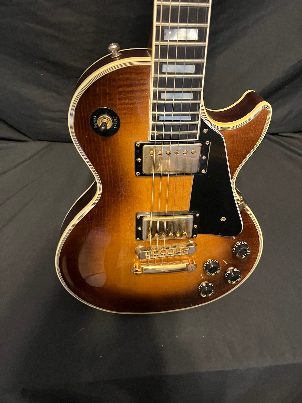1982 Gibson Les Paul Custom Tobacco Burst Guitar W/Case