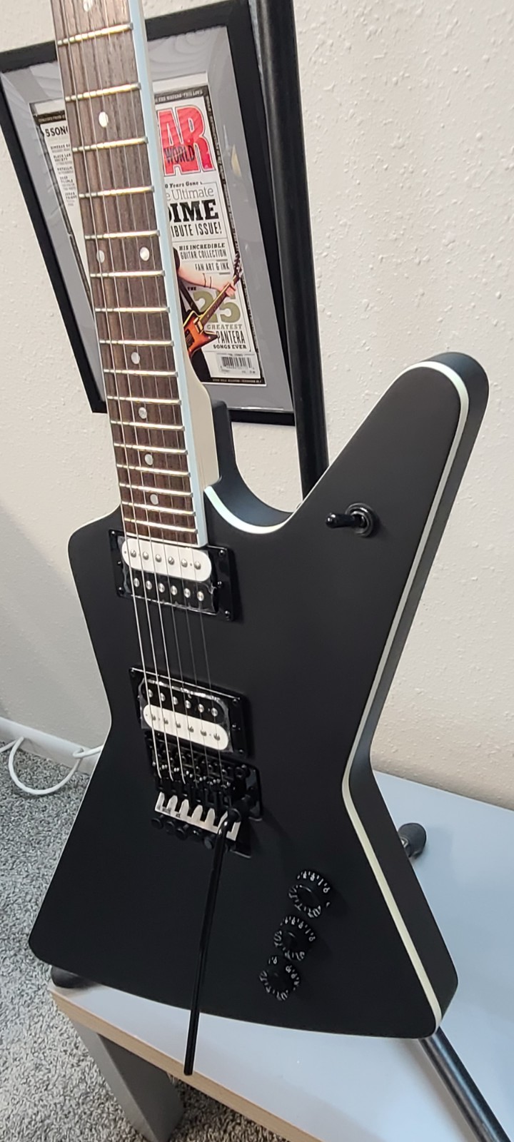 Dean Z X Floyd Rose Excellent To New Cond, Pickup Stickers Still On Pick-Pups!
