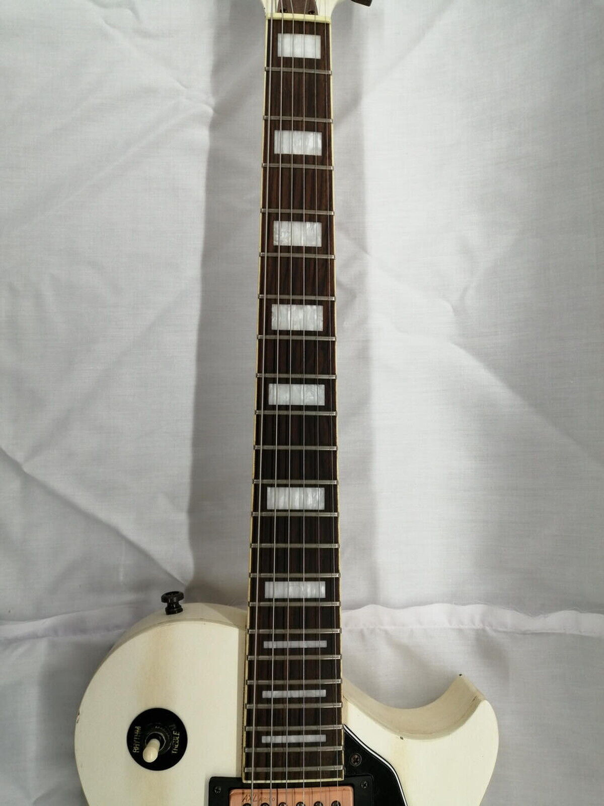 AXL GUITARS AL-820-WO Used Les Paul