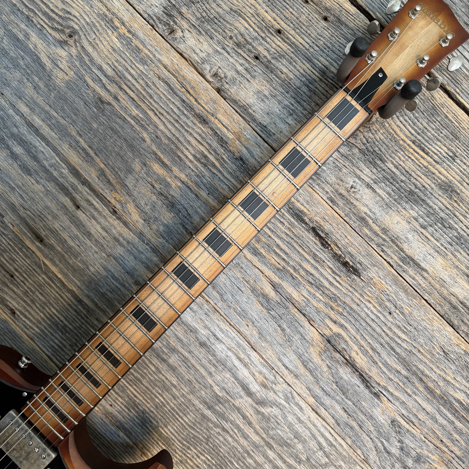 Used Dunable R2 USA Custom – Light Brown Burst OHSC