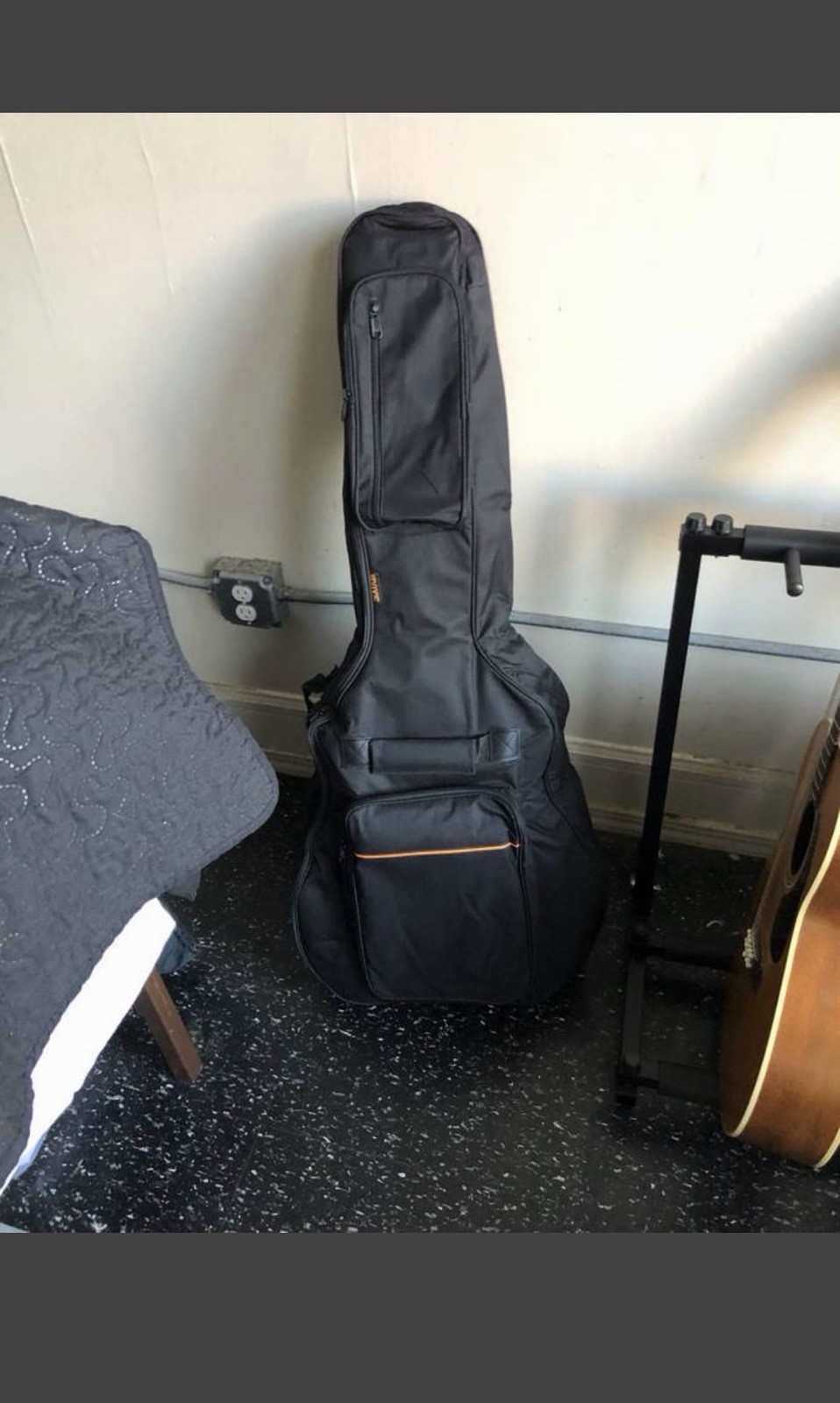 1970s Harmony Silvertone H1227 (Stella) 12-string guitar – high action – gig bag