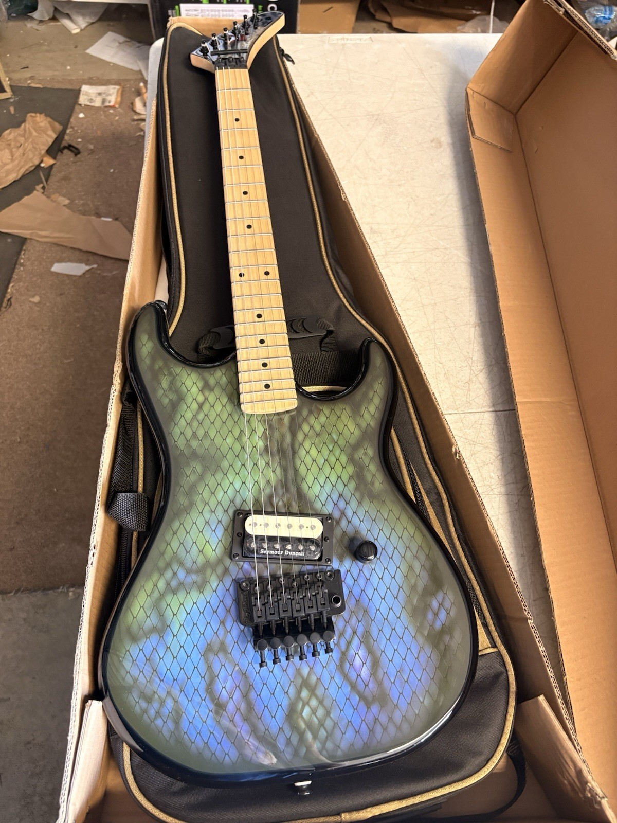 Kramer Baretta Viper Snakeskin Solid Body Electric Guitar, cracked headstock