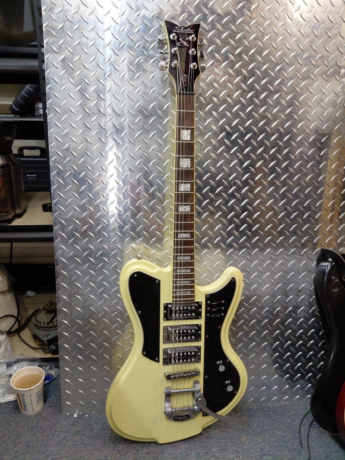 Schecter Diamond Series Ultra III Guitar Light Yellow -FREE SHIPPING