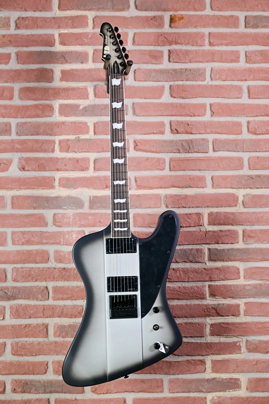 ESP LTD Phoenix-1000 Evertune Silver Sunburst Satin Electric Guitar