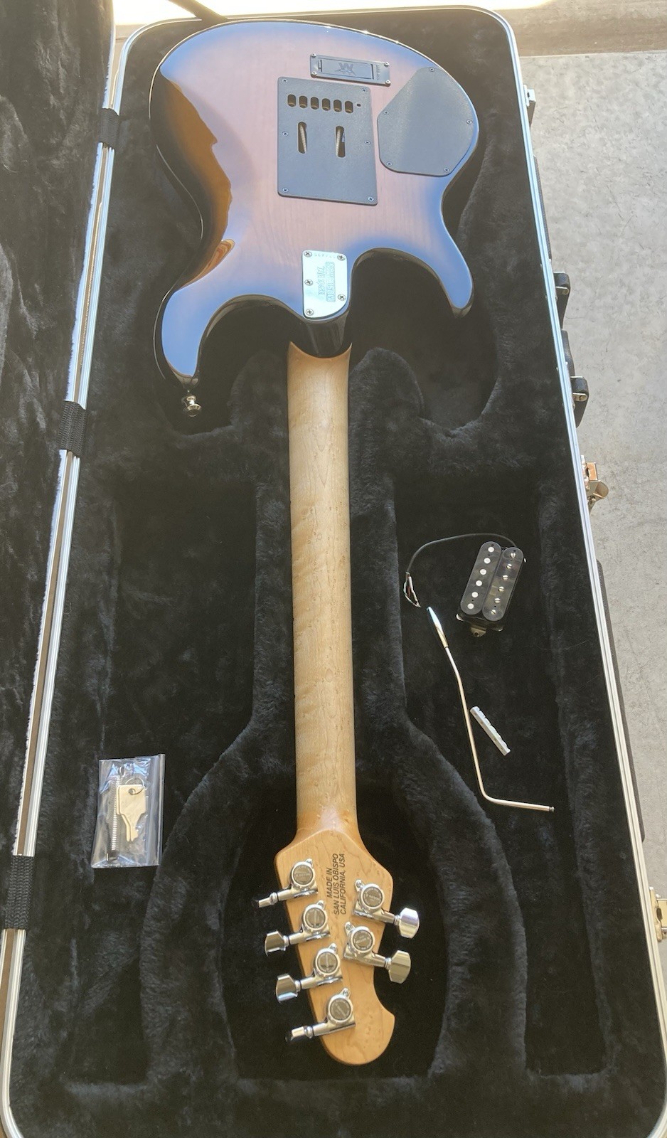 Ernie Ball Music Man Luke 3 HH Stainless Frets Bare Knuckles Xcellent Condish 🤩