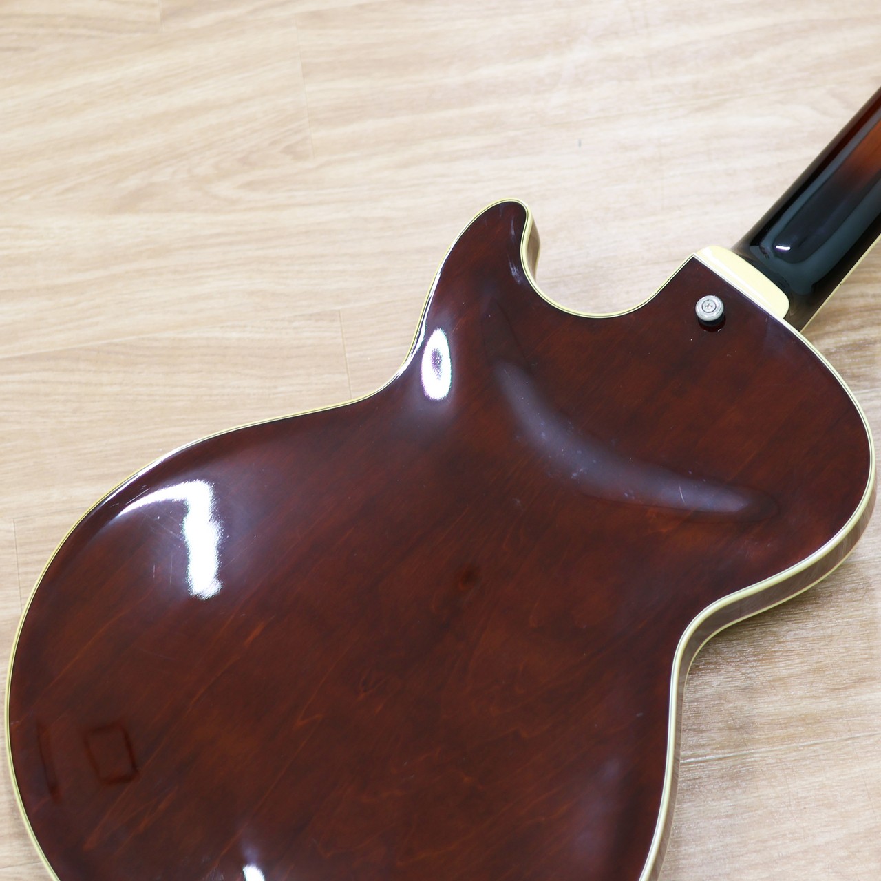 Ibanez ARTCORE AGB140-TBR o10602