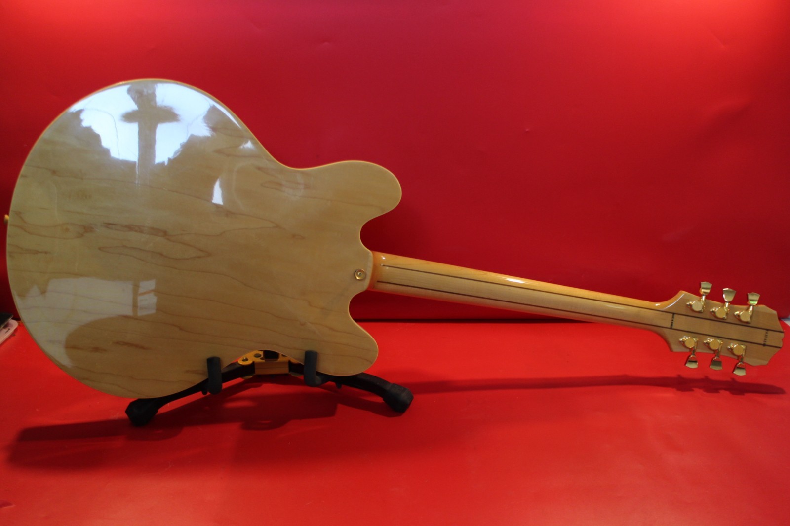 USED Epiphone Sheraton Natural Electric Guitar GT420 260306