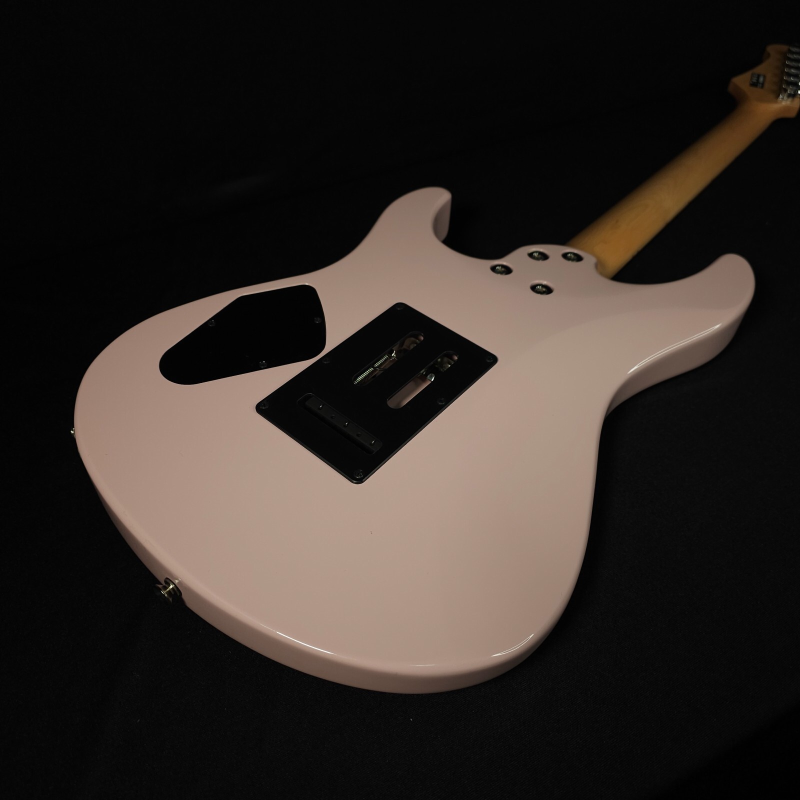 Yamaha Pacifica Standard Plus Ash Pink Electric Guitar w/bag