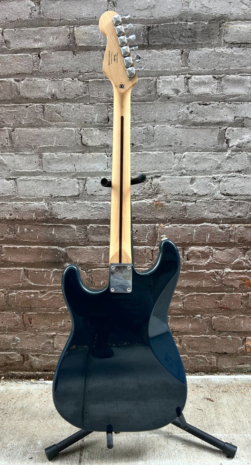 Squier by Fender Stratocaster Bullet (Cort factory)