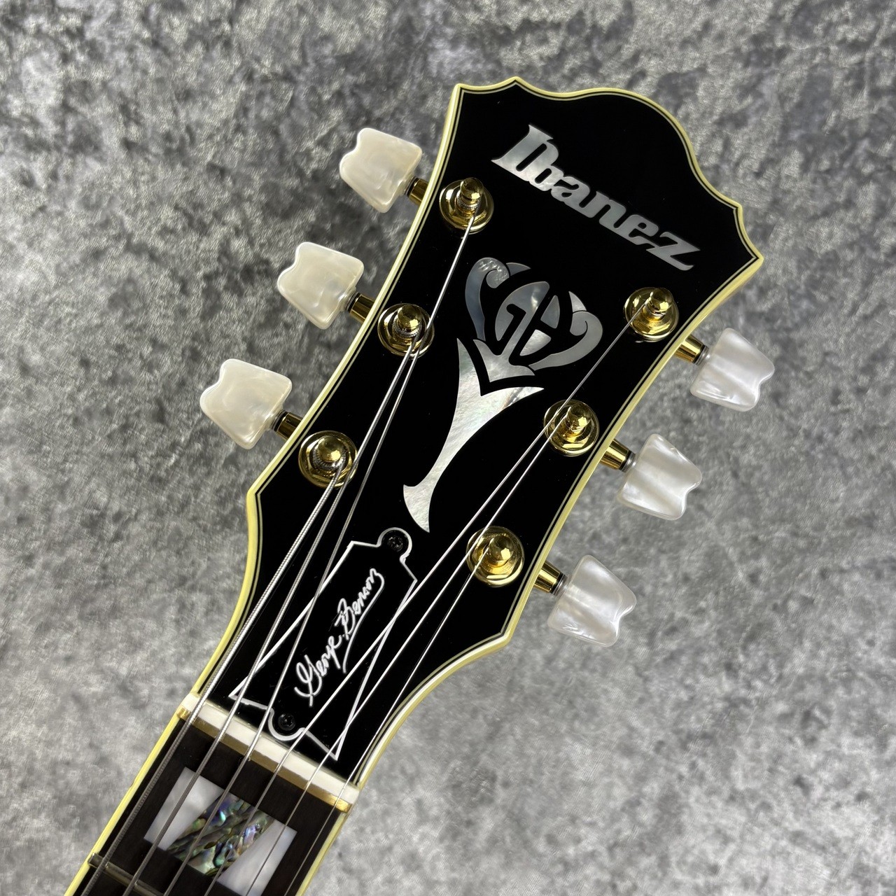 Ibanez GB-10 George Benson NAT: Natural s/n F2513723 3.49kg Electric Guitar