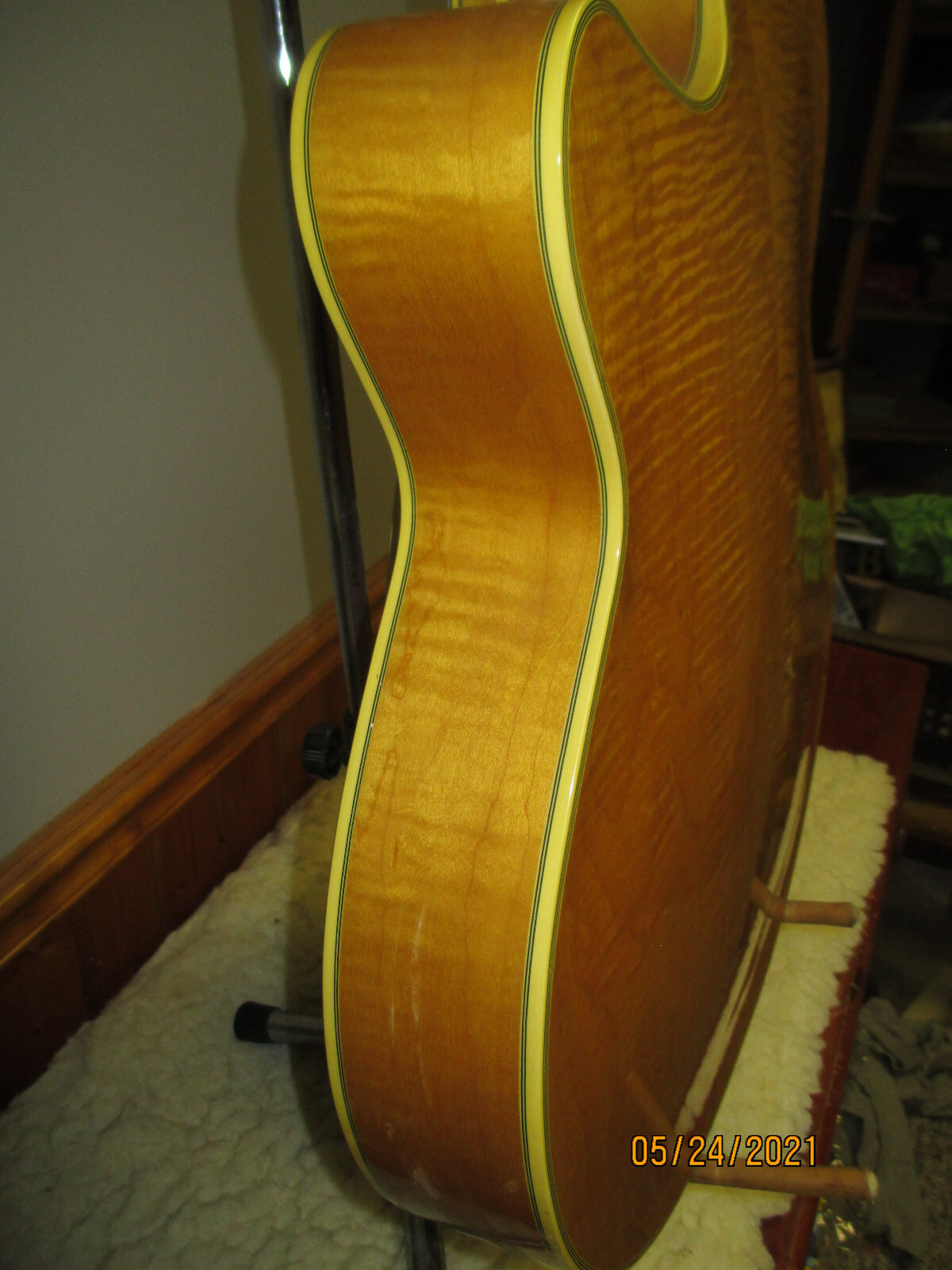 Fender Ultra Vintage guitar