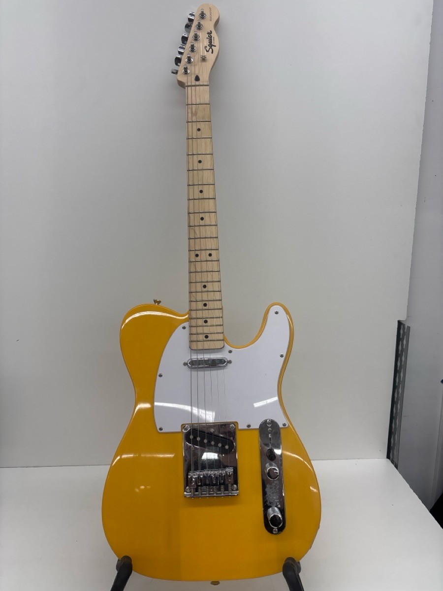 PRE-OWNED FENDER SQUIER TELECASTER (P23017339)