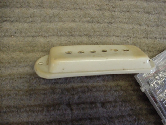 1959 guild T100 slim jim guitar p-90 cover