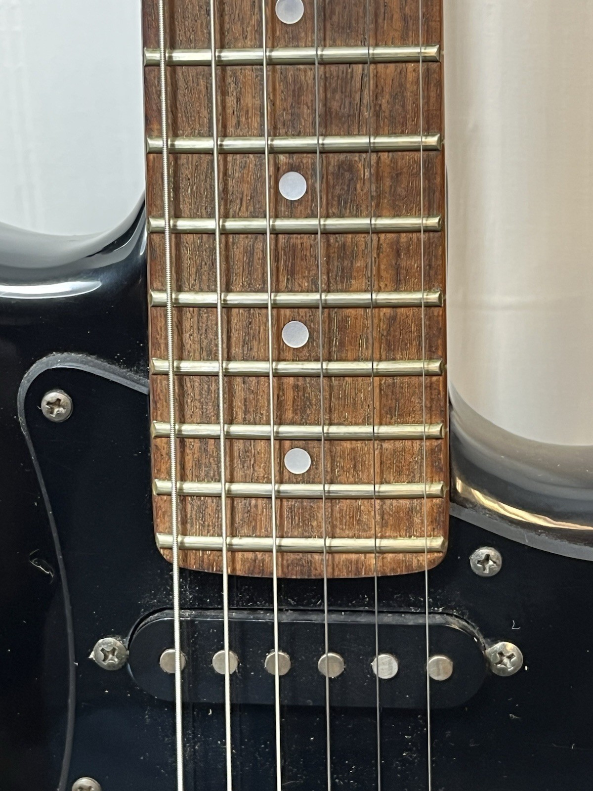 1985 Fender Stratocaster ST-556 Boxer Japan: Black / Black