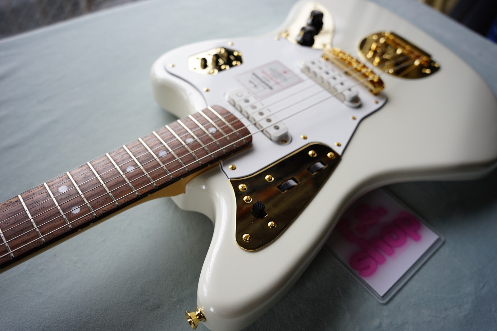 Fender Made in Japan Traditional 2025 Collection 60s Jaguar White Pearl New